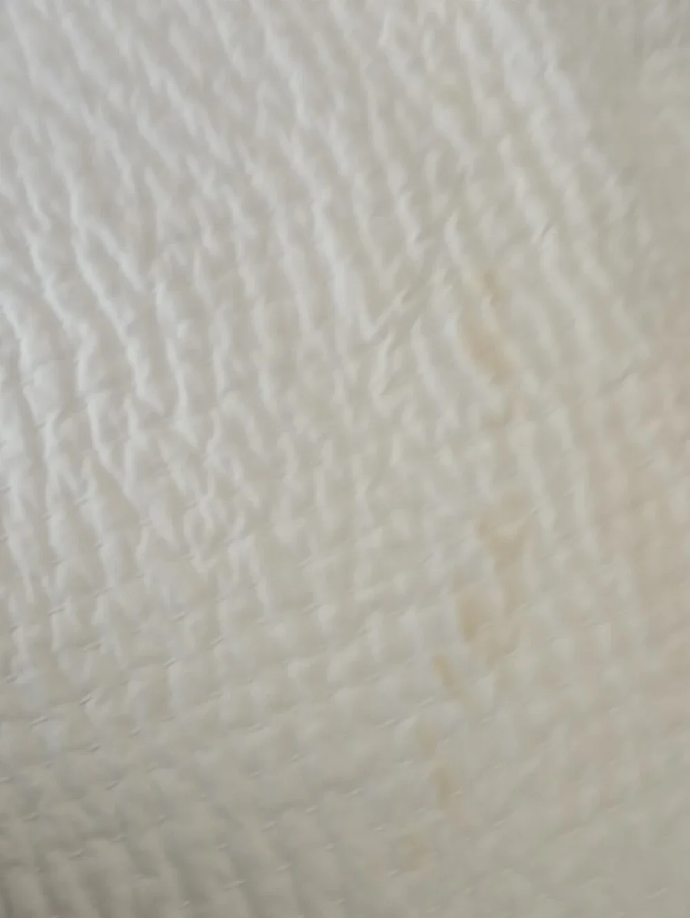 Pottery Barn White Ruched Quilted Coverlet Queen